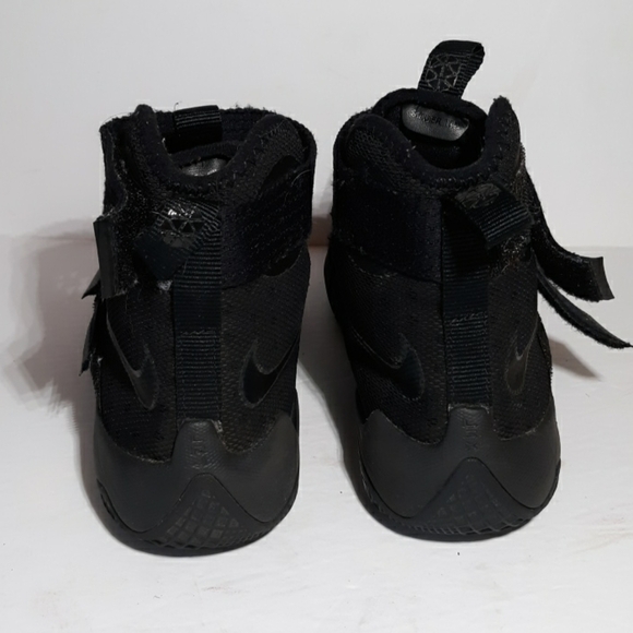 Nike Lebron James Soldier Ten X Gs 5y - Picture 4 of 6
